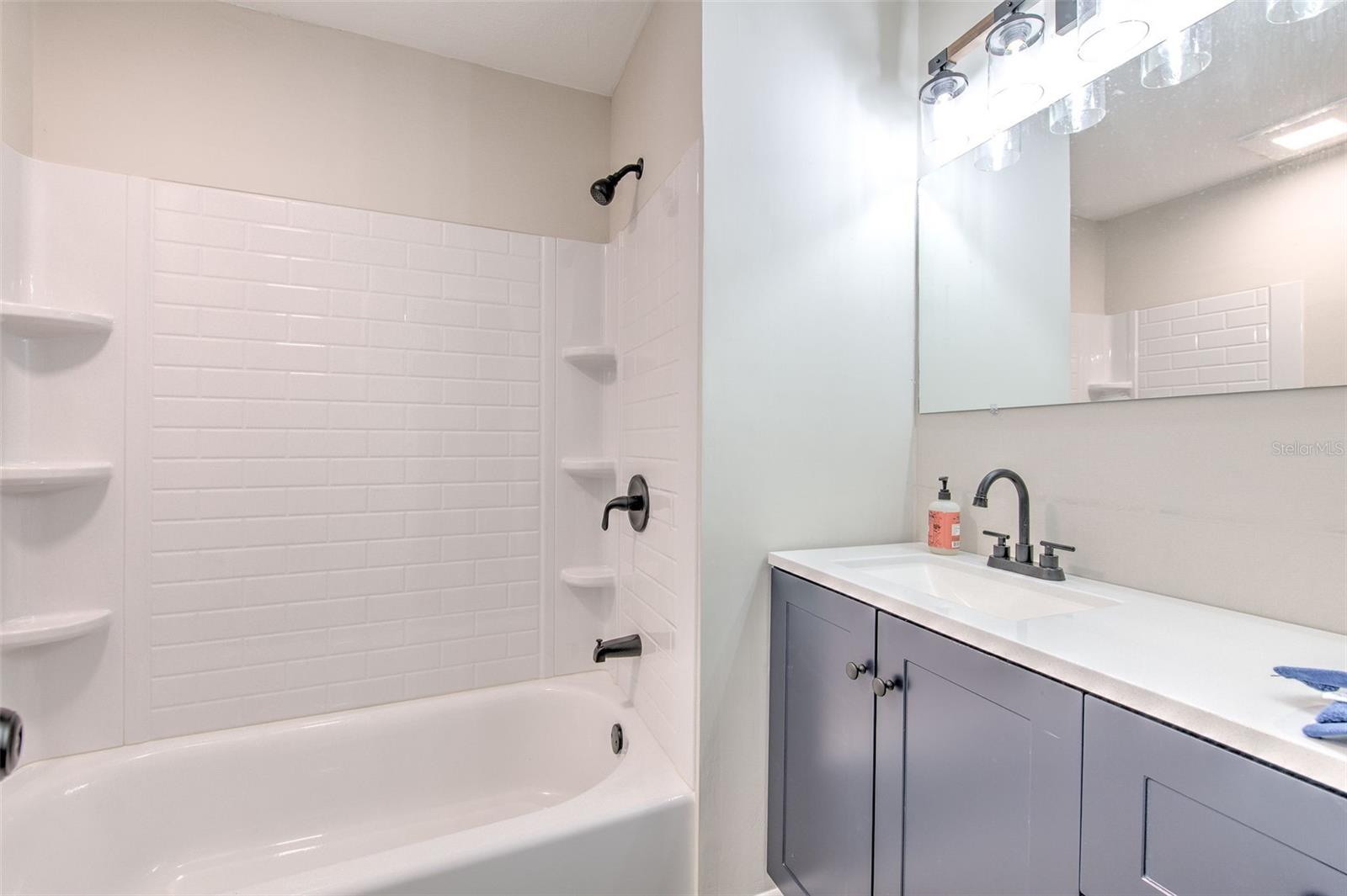 FORT KING ACRES - Residential