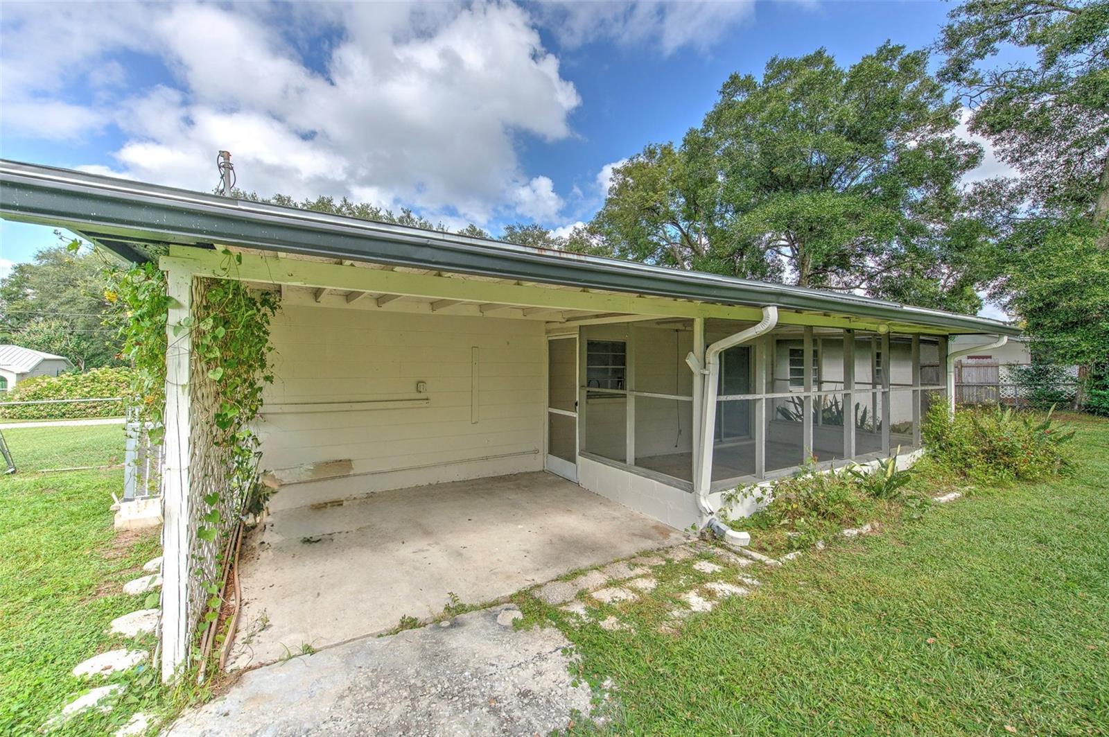 FORT KING ACRES - Residential