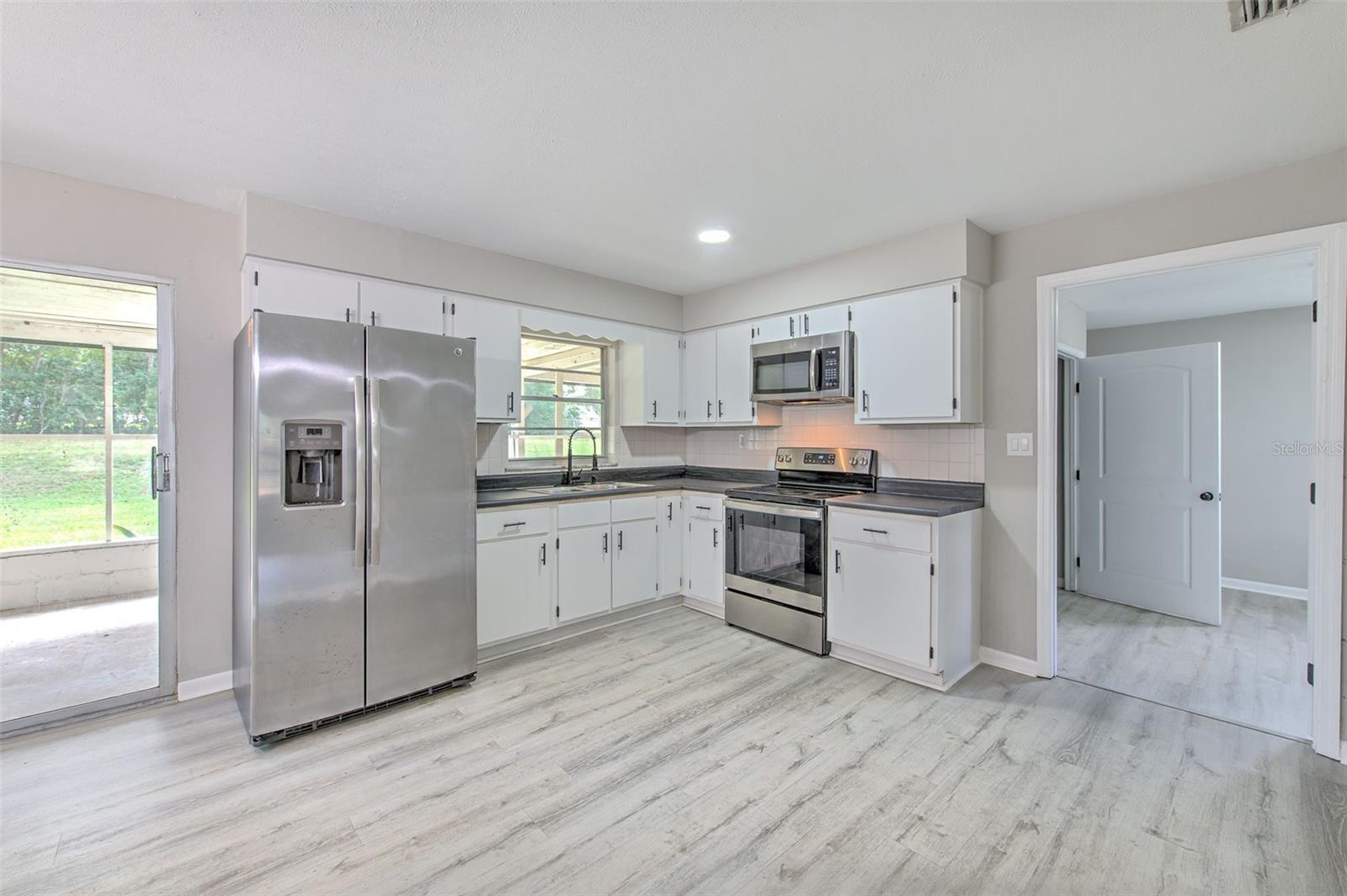 FORT KING ACRES - Residential