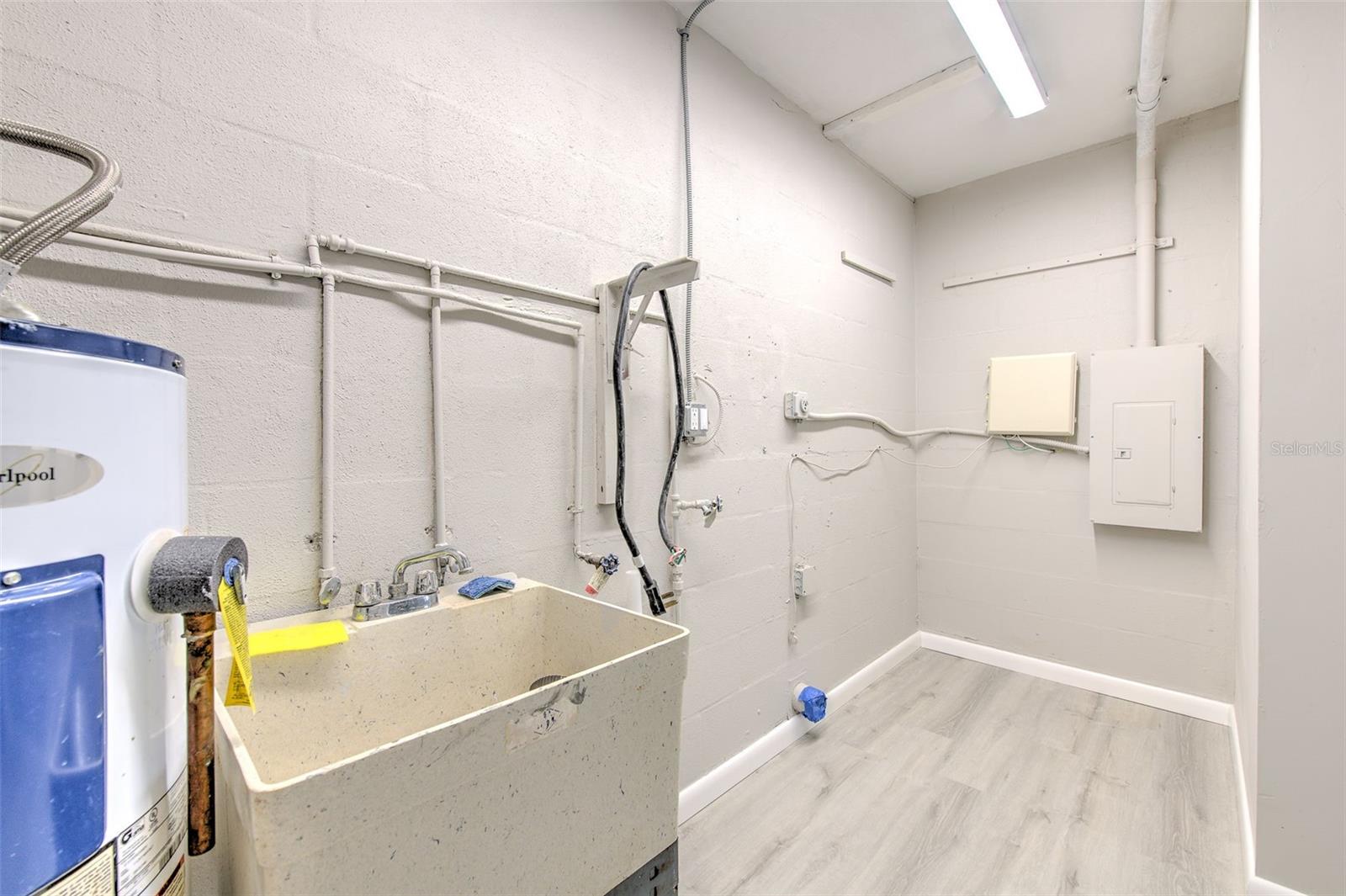 FORT KING ACRES - Residential