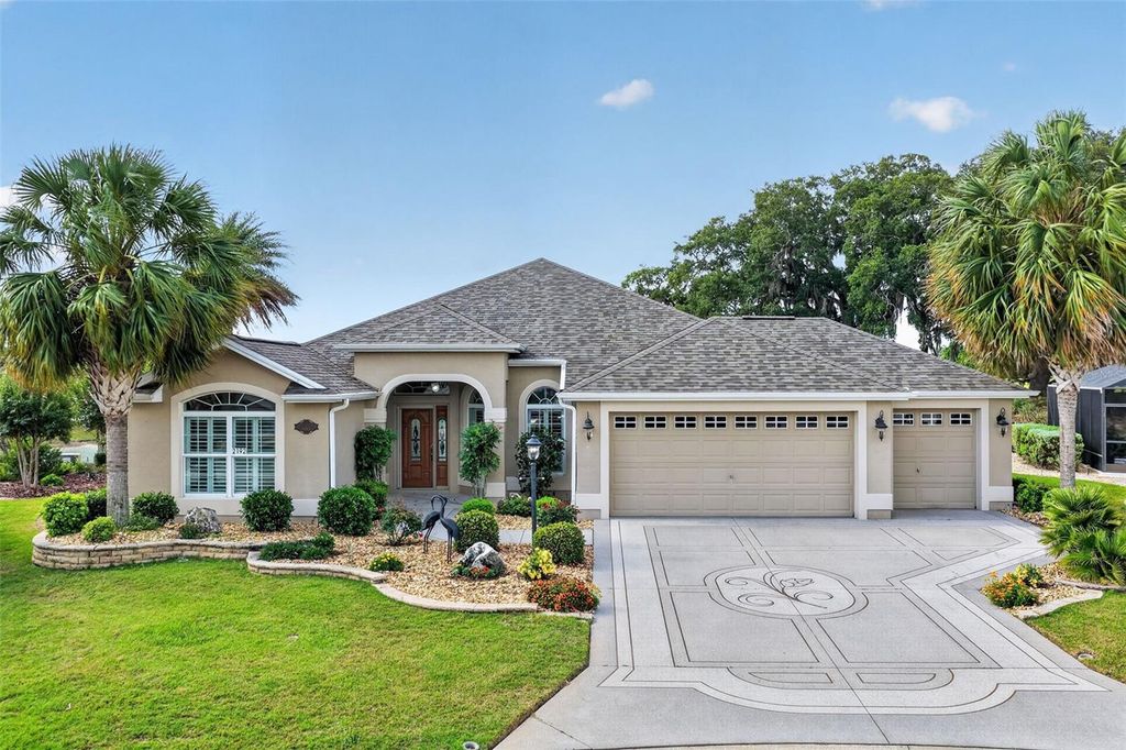 Photo of 2192 Hames Lane, The Villages, FL 32162 (MLS # G5111590)