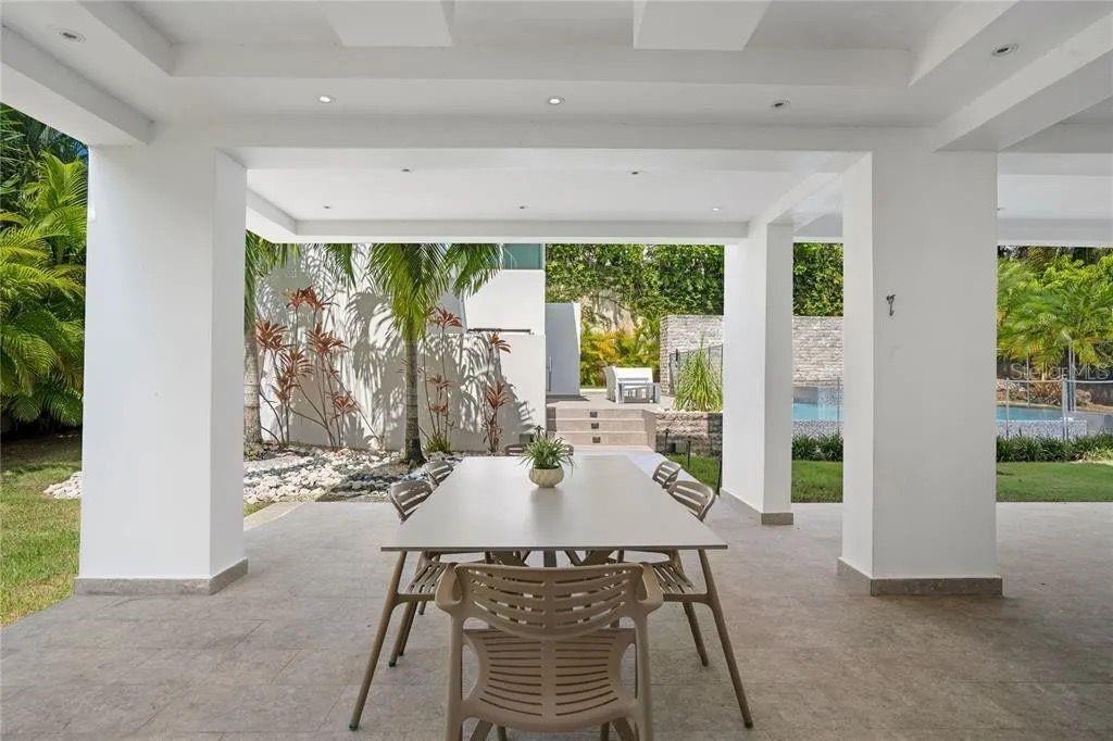 DORADO  BEACH EAST - Residential