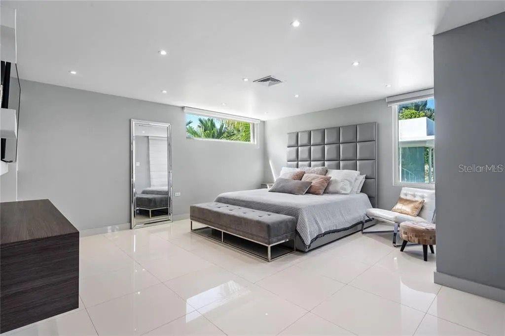 DORADO  BEACH EAST - Residential