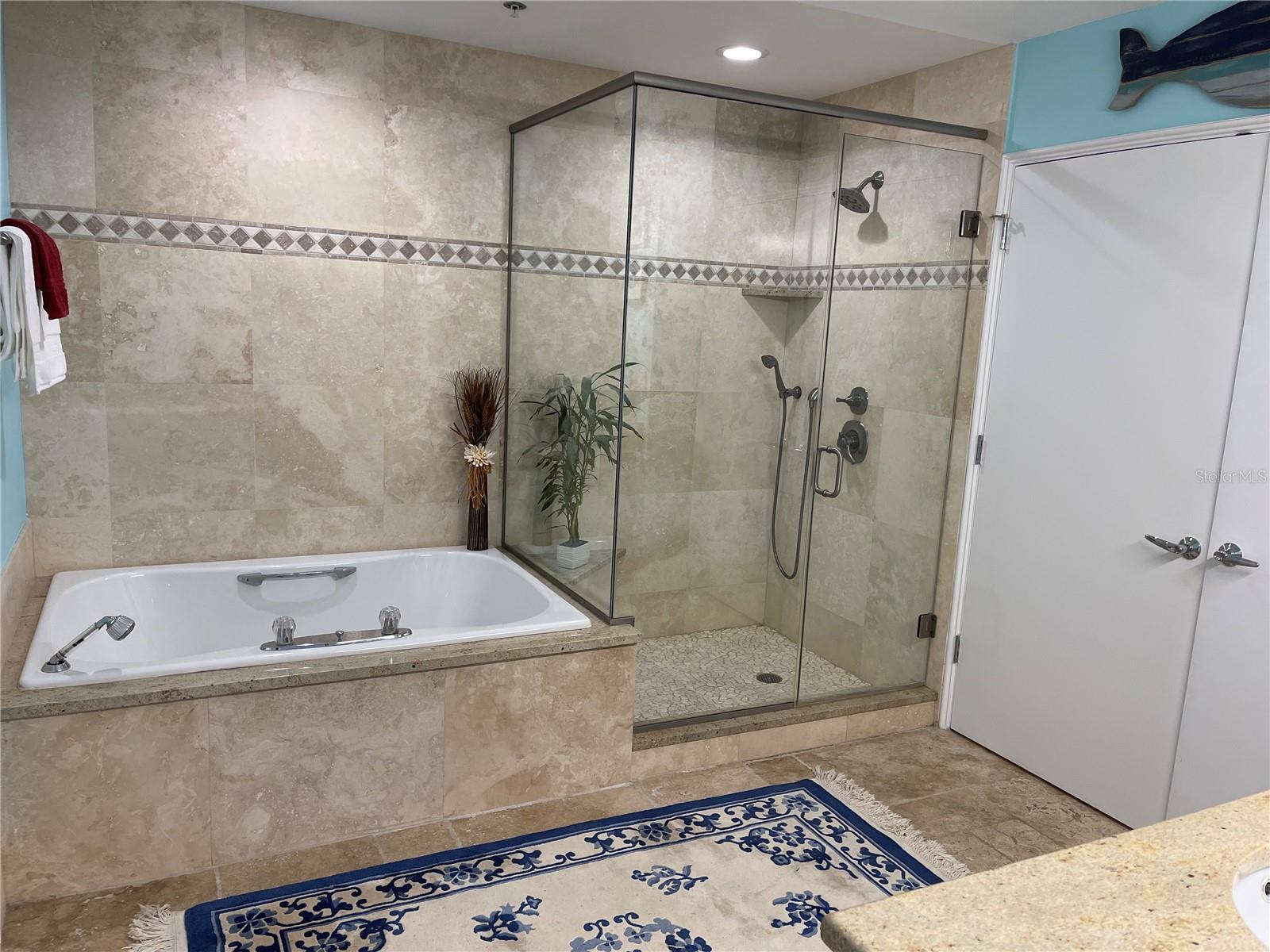 GRAND BAY 1 - Residential