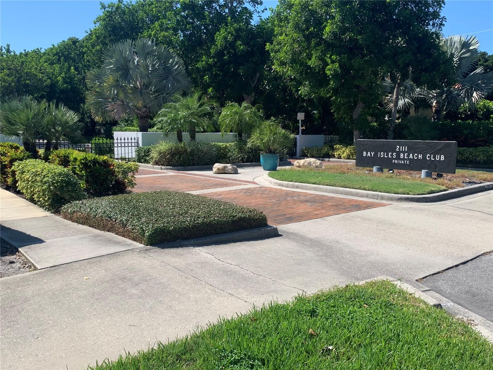 GRAND BAY 1 - Residential