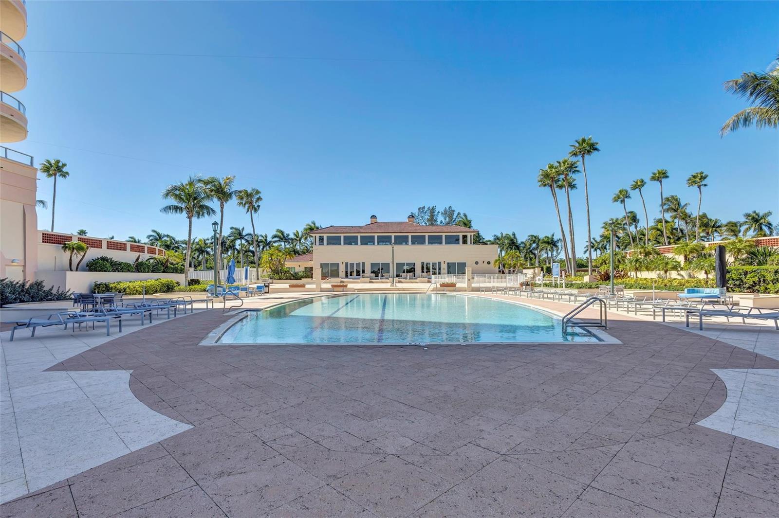 GRAND BAY 1 - Residential