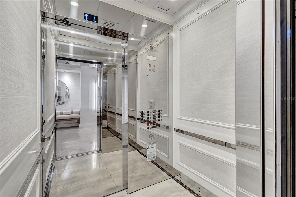 Photo of 3060 Grand Bay Boulevard #174, Longboat Key, FL 34228 (MLS # R4910478)