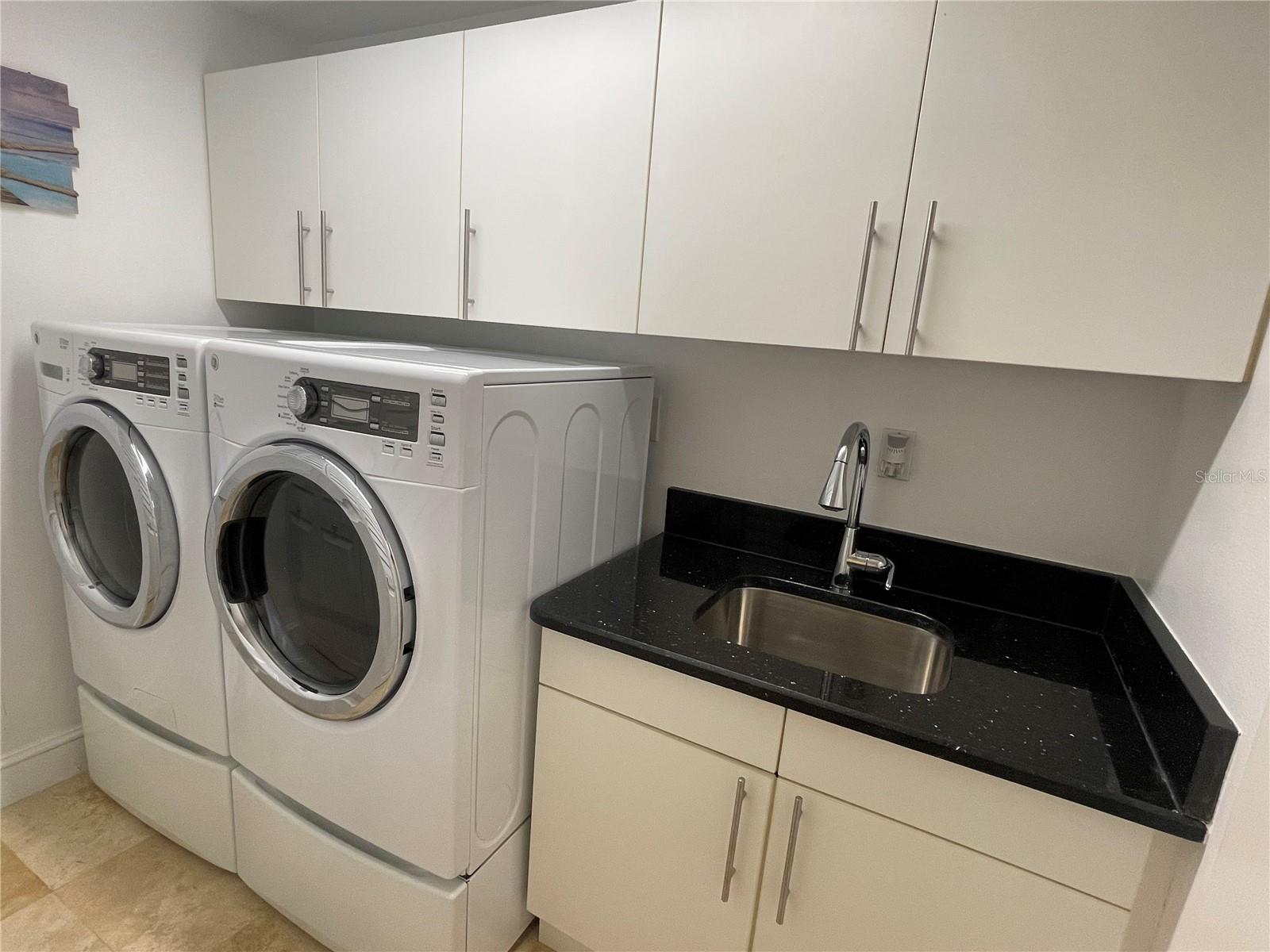 GRAND BAY 1 - Residential