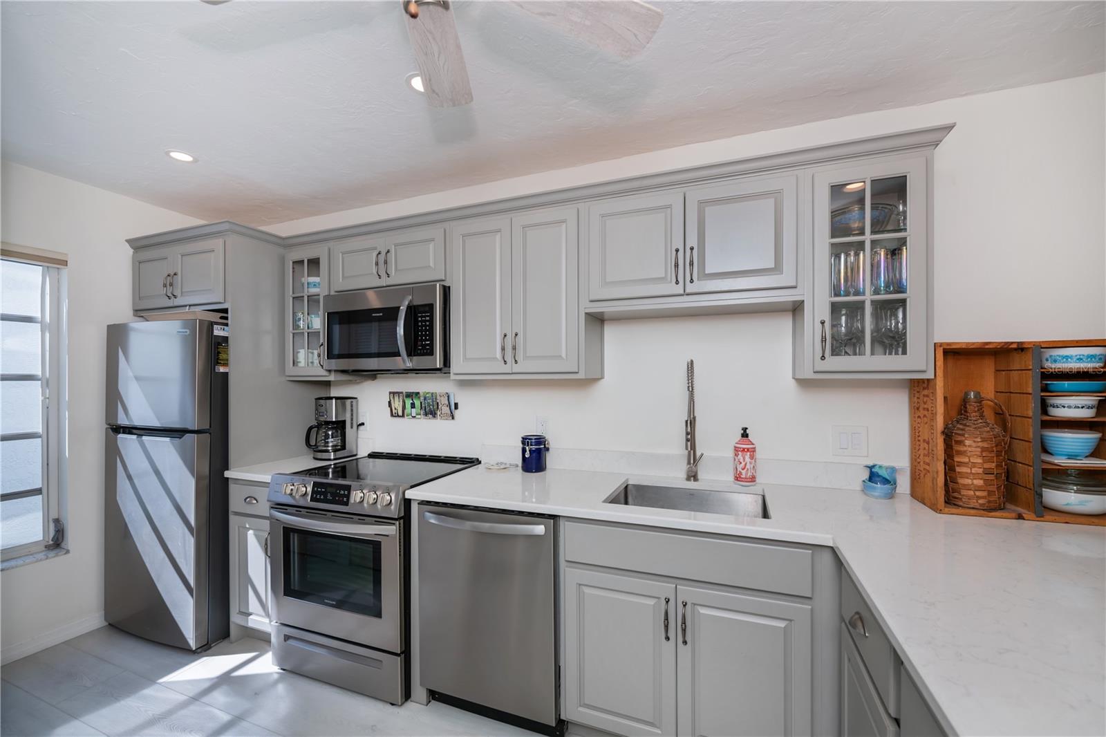 1041 CAPRI ISLES BOULEVARD 104