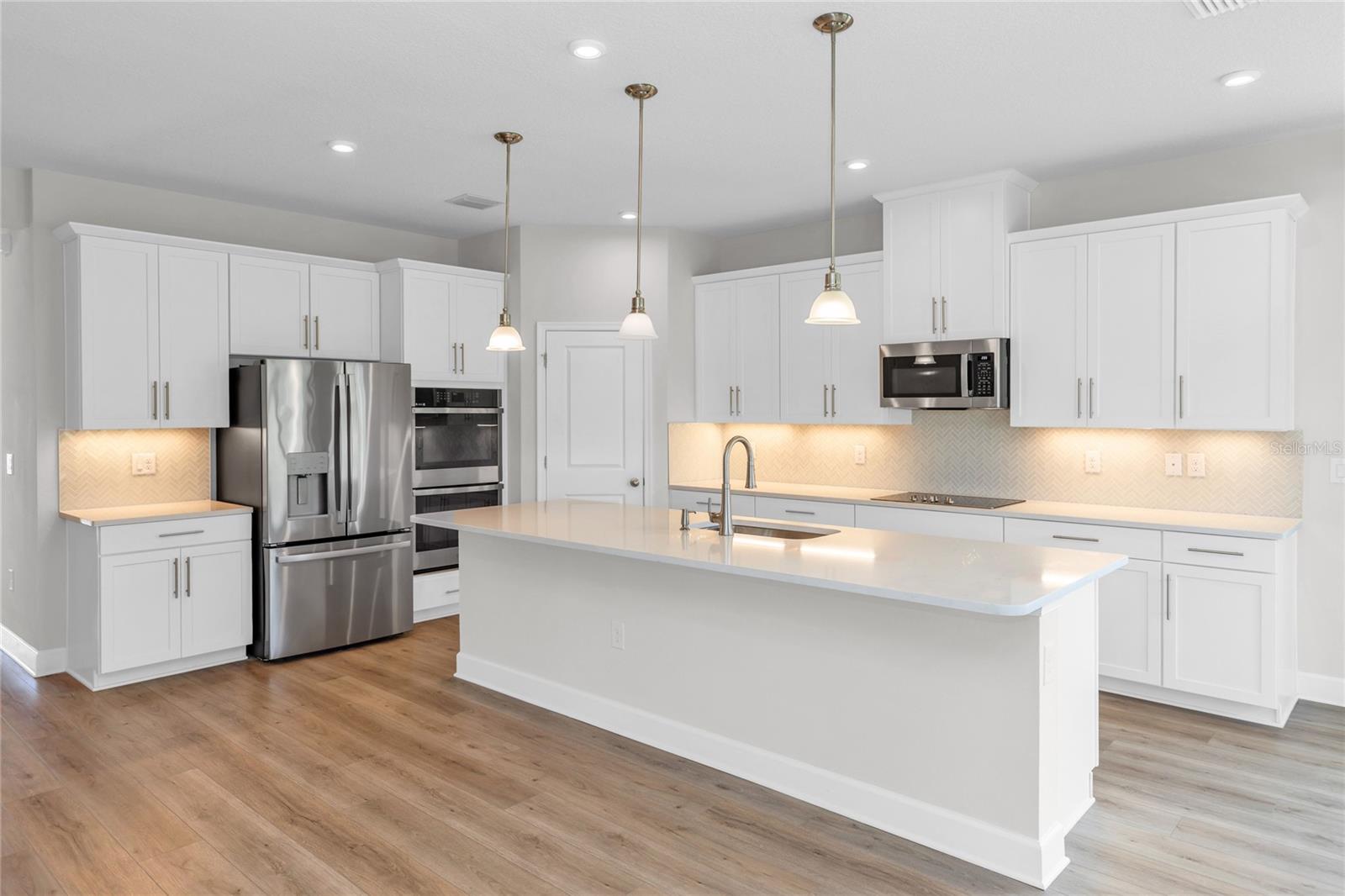 Search Properties for Sale 4 1234 WHISPERING LANE
