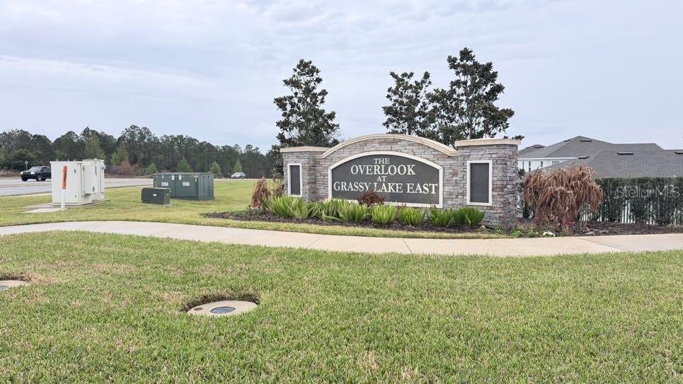 OVERLOOK AT GRASSY LAKE EAST PHASE 3 - Residential