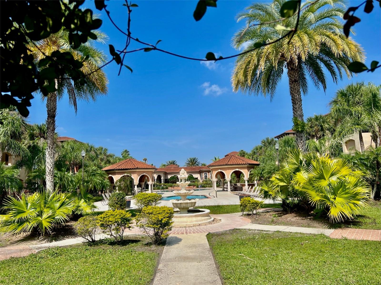 PALMS CLUB CONDO - Residential Lease