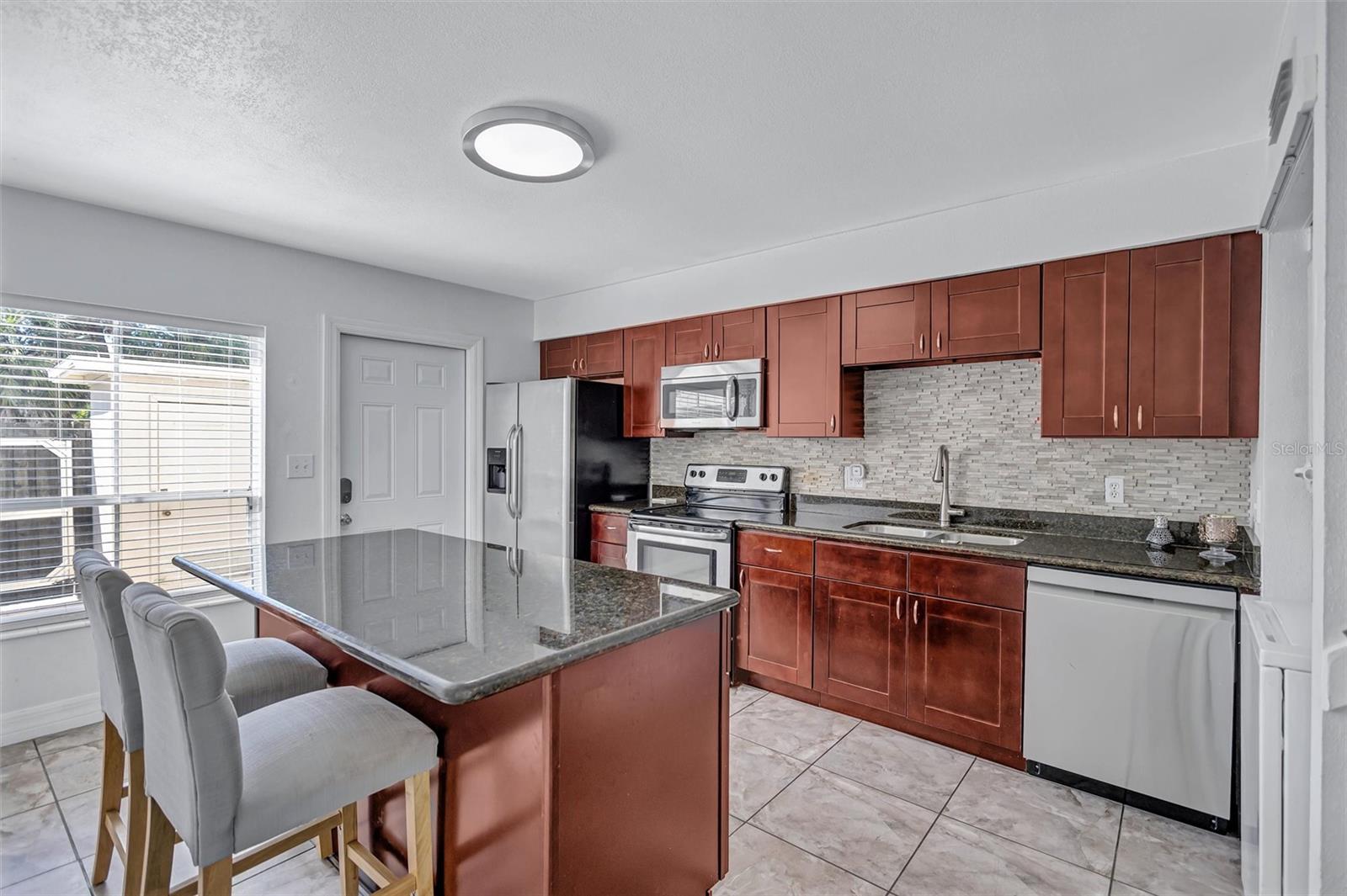 4515 LA CAPRI COURT