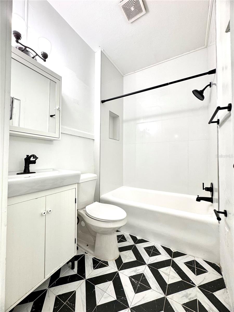 CHARLES TREMAINS SUB - Residential Lease