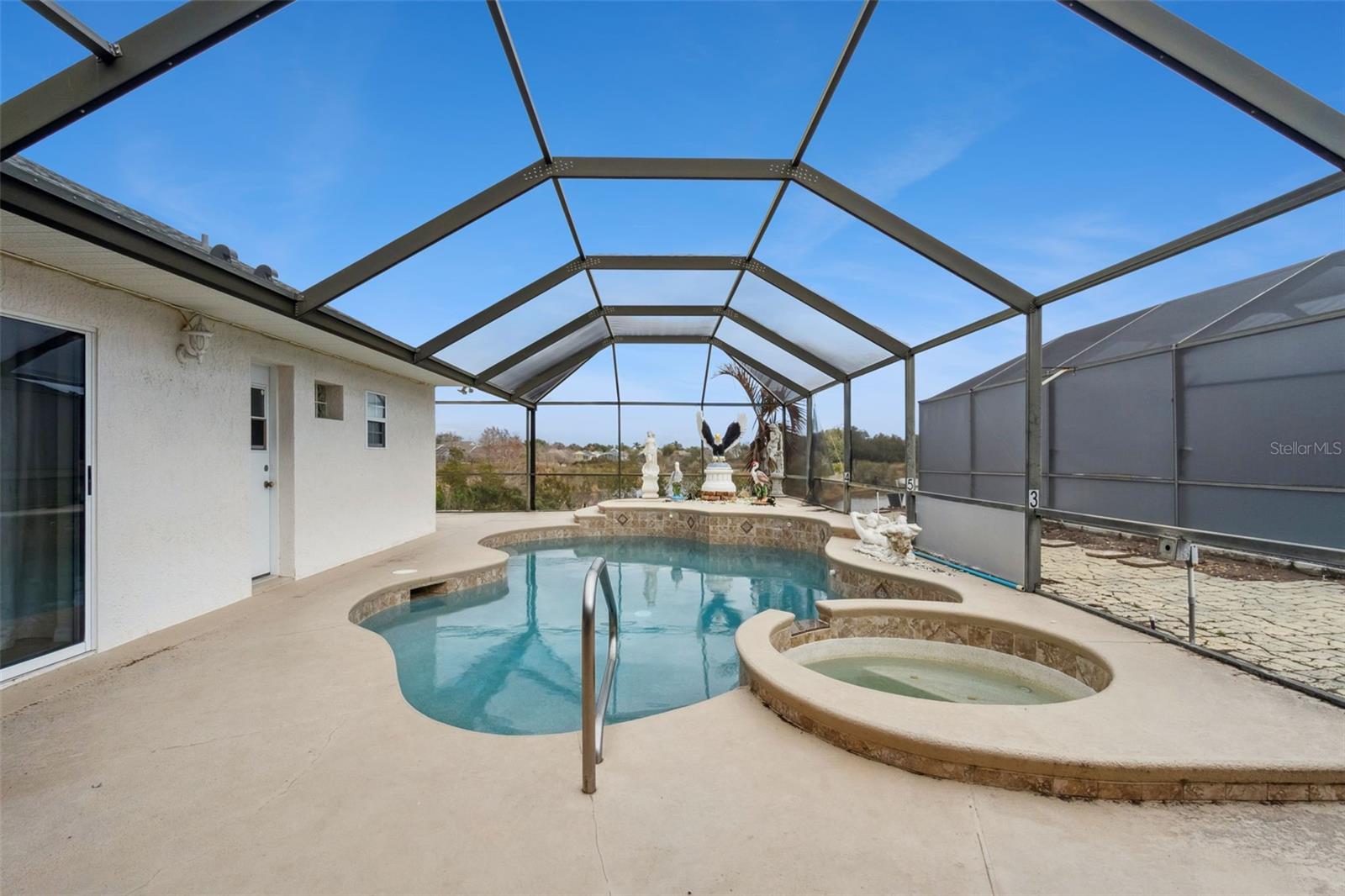 7978 MAGNOLIA BEND COURT