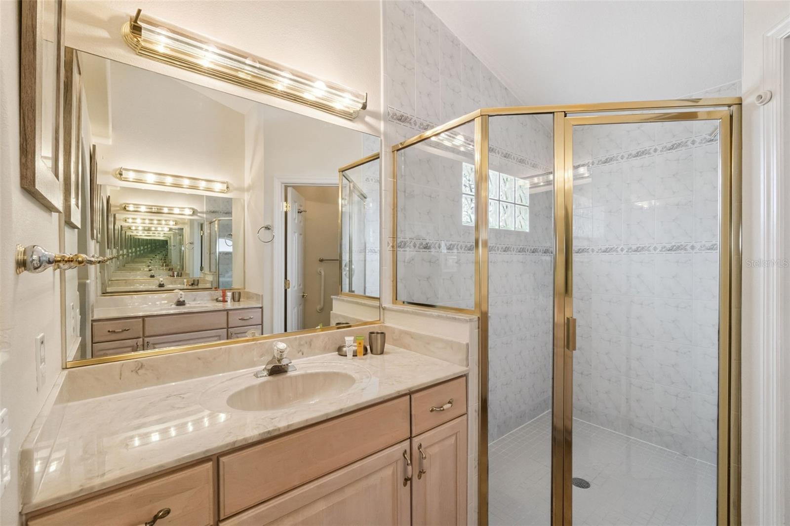 ROLLING HILLS ESTATES UNIT 2 AT FORMOSA GARDENS - Residential