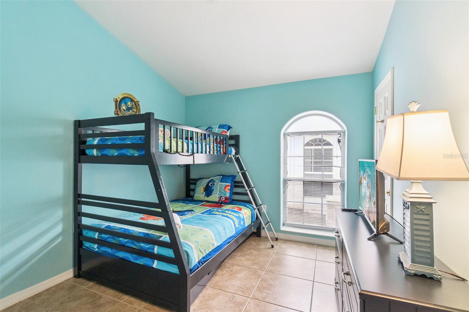 ROLLING HILLS ESTATES UNIT 2 AT FORMOSA GARDENS - Residential