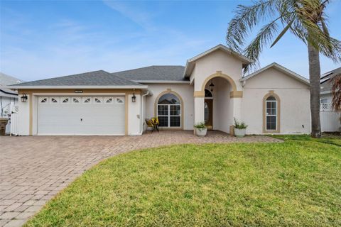 Photo of 7978 Magnolia Bend Court, Kissimmee, FL 34747 (MLS # O6383258)