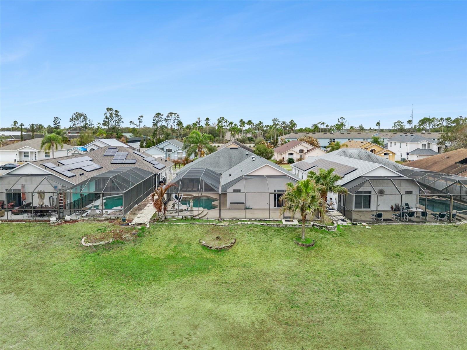 ROLLING HILLS ESTATES UNIT 2 AT FORMOSA GARDENS - Residential