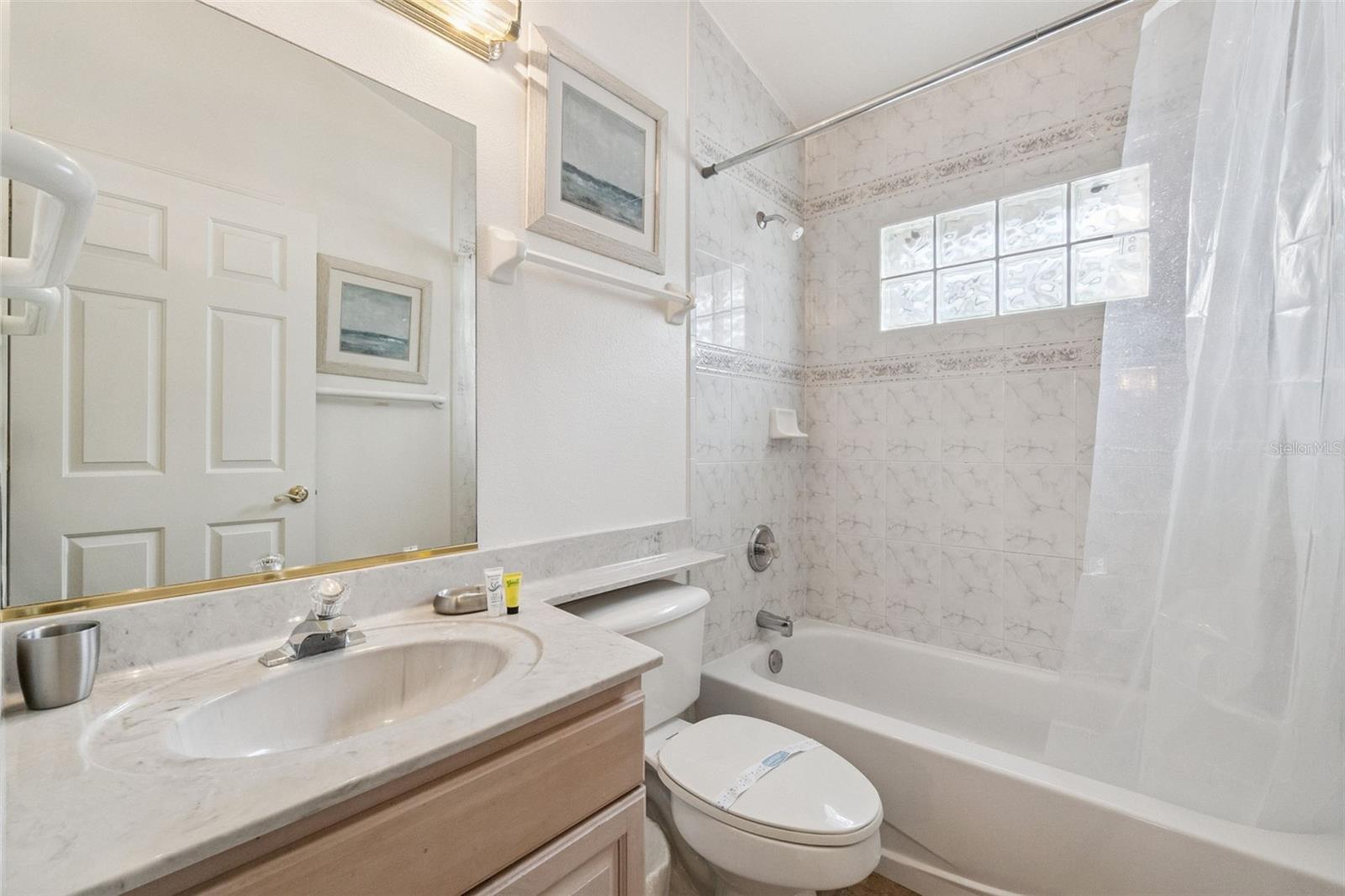 ROLLING HILLS ESTATES UNIT 2 AT FORMOSA GARDENS - Residential