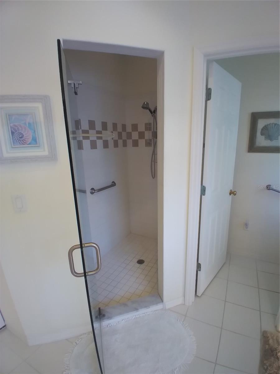 PINEHURST ESTATES PH A - Residential