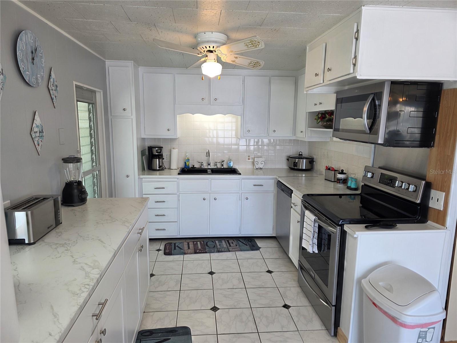 BAY ARISTOCRAT VILLAGE MOBILE HOME PARK UNREC - Residential