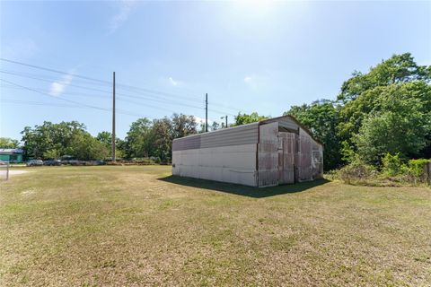 Tiny photo for 3132 NE Jacksonville Road, Ocala, FL 34479 (MLS # OM699588)
