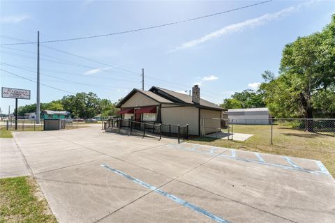 Tiny photo for 3132 NE Jacksonville Road, Ocala, FL 34479 (MLS # OM699588)