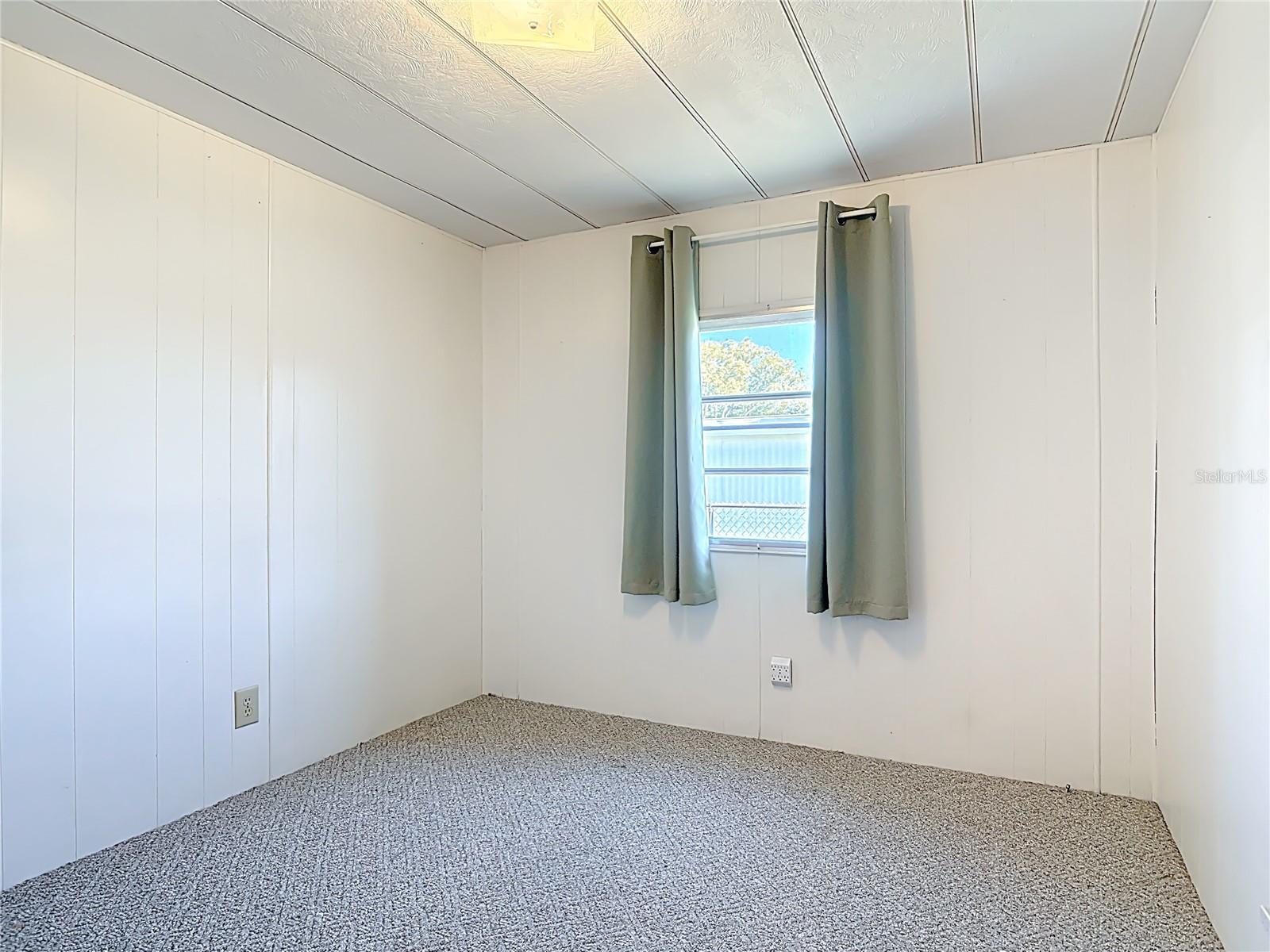 TAVARES LAKE FRANCES ESTATES - Residential