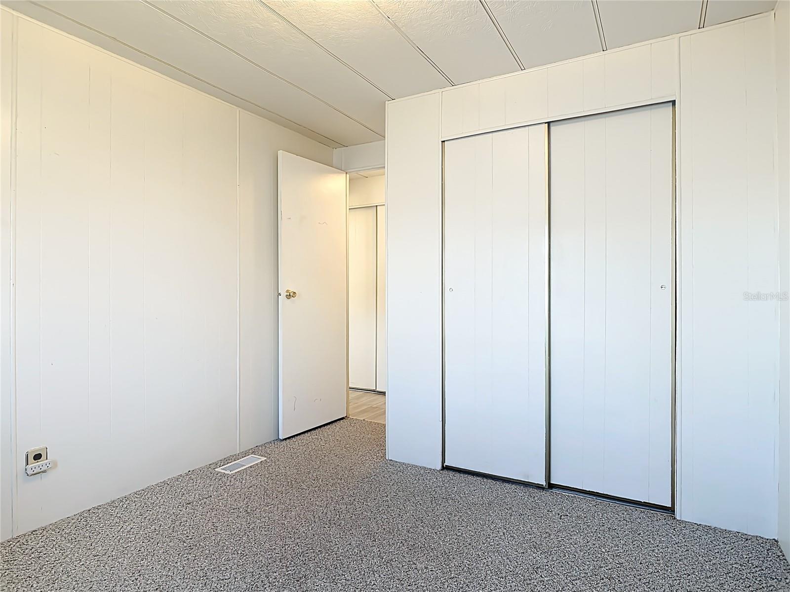 TAVARES LAKE FRANCES ESTATES - Residential