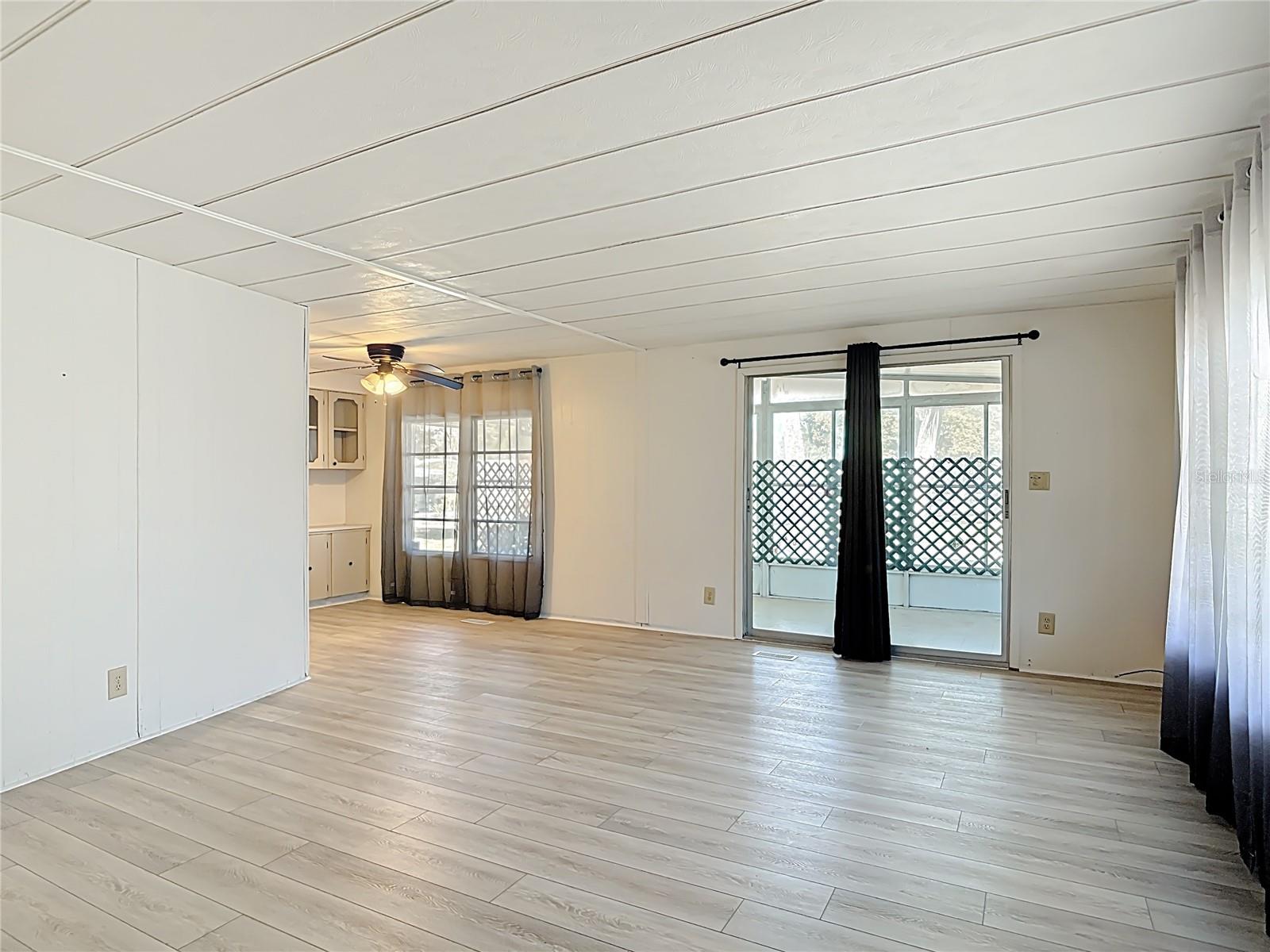 TAVARES LAKE FRANCES ESTATES - Residential