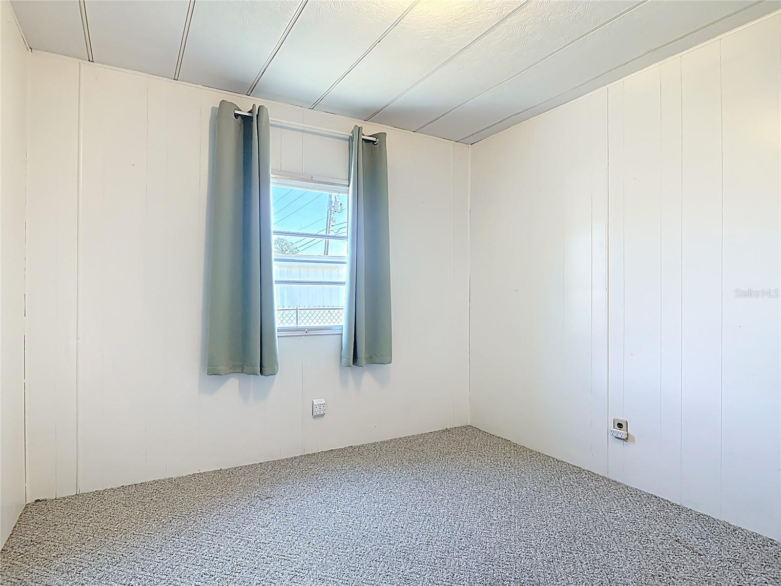 TAVARES LAKE FRANCES ESTATES - Residential