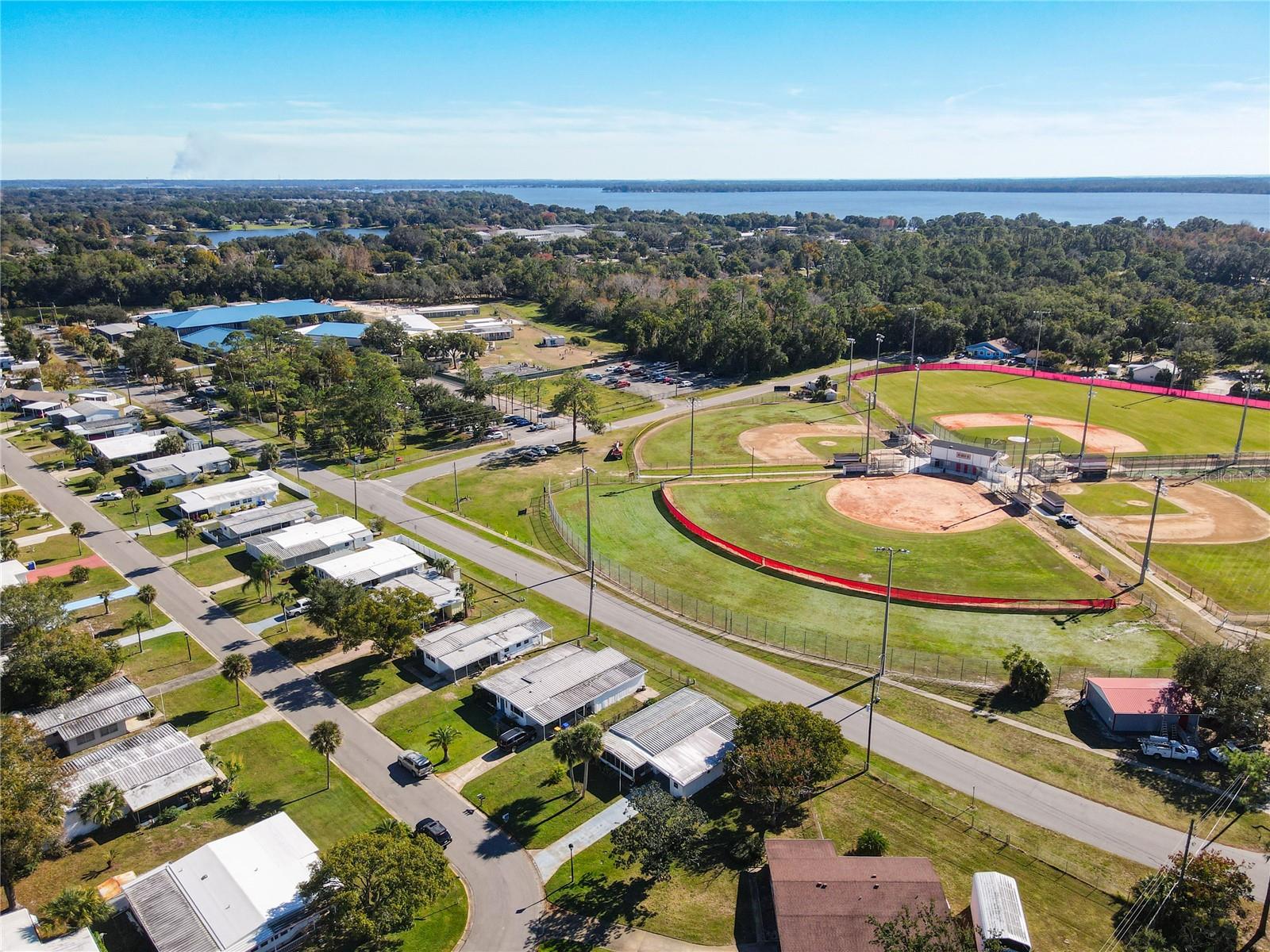 TAVARES LAKE FRANCES ESTATES - Residential