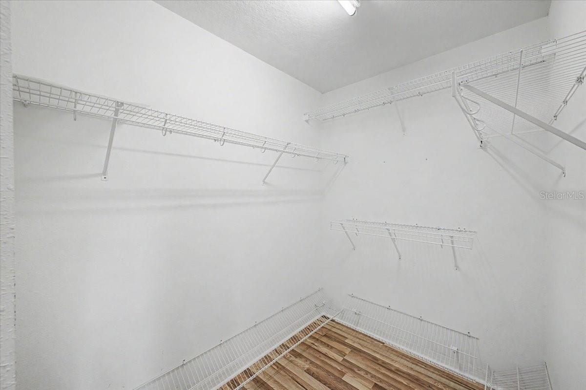 WELLINGTON AT SEVEN HILLS PH10 - Residential