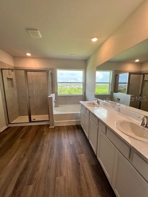 5636 SILVER MOONLIGHT DRIVE
