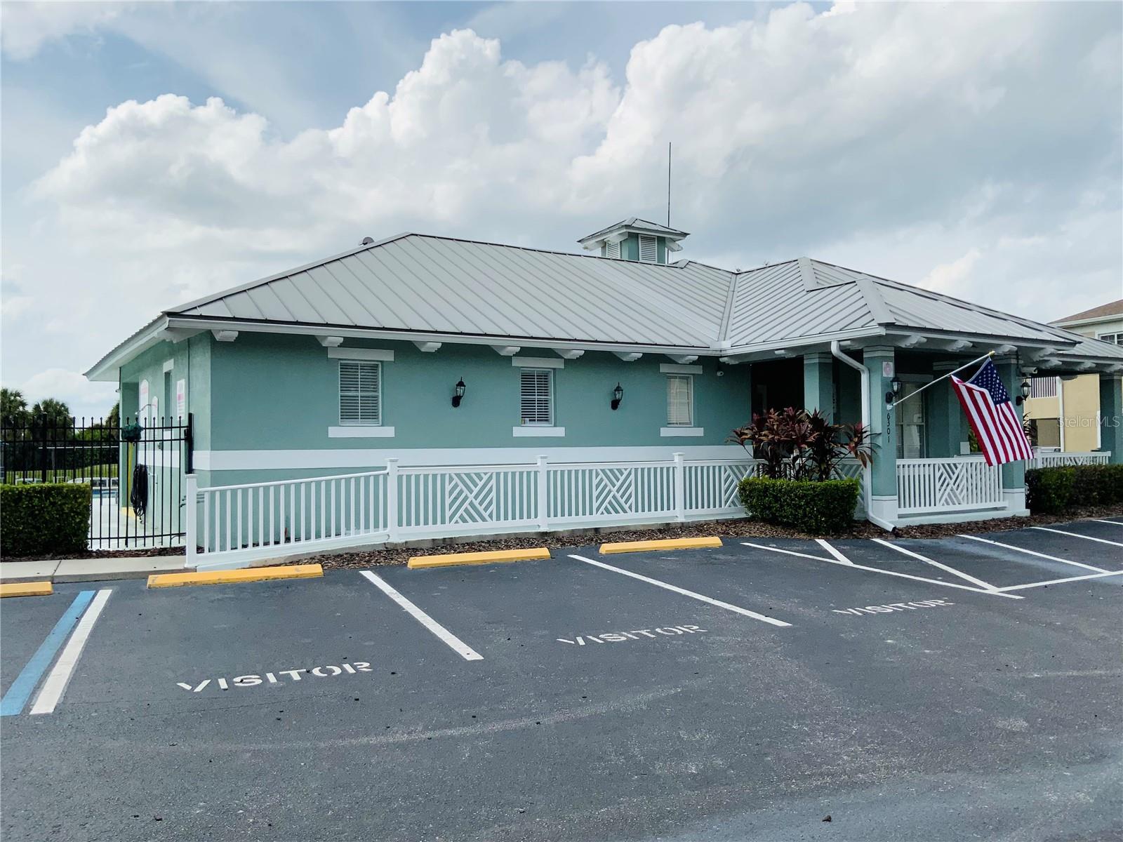 VILLAGES OF BLOOMINGDALE CONDO - Residential Lease