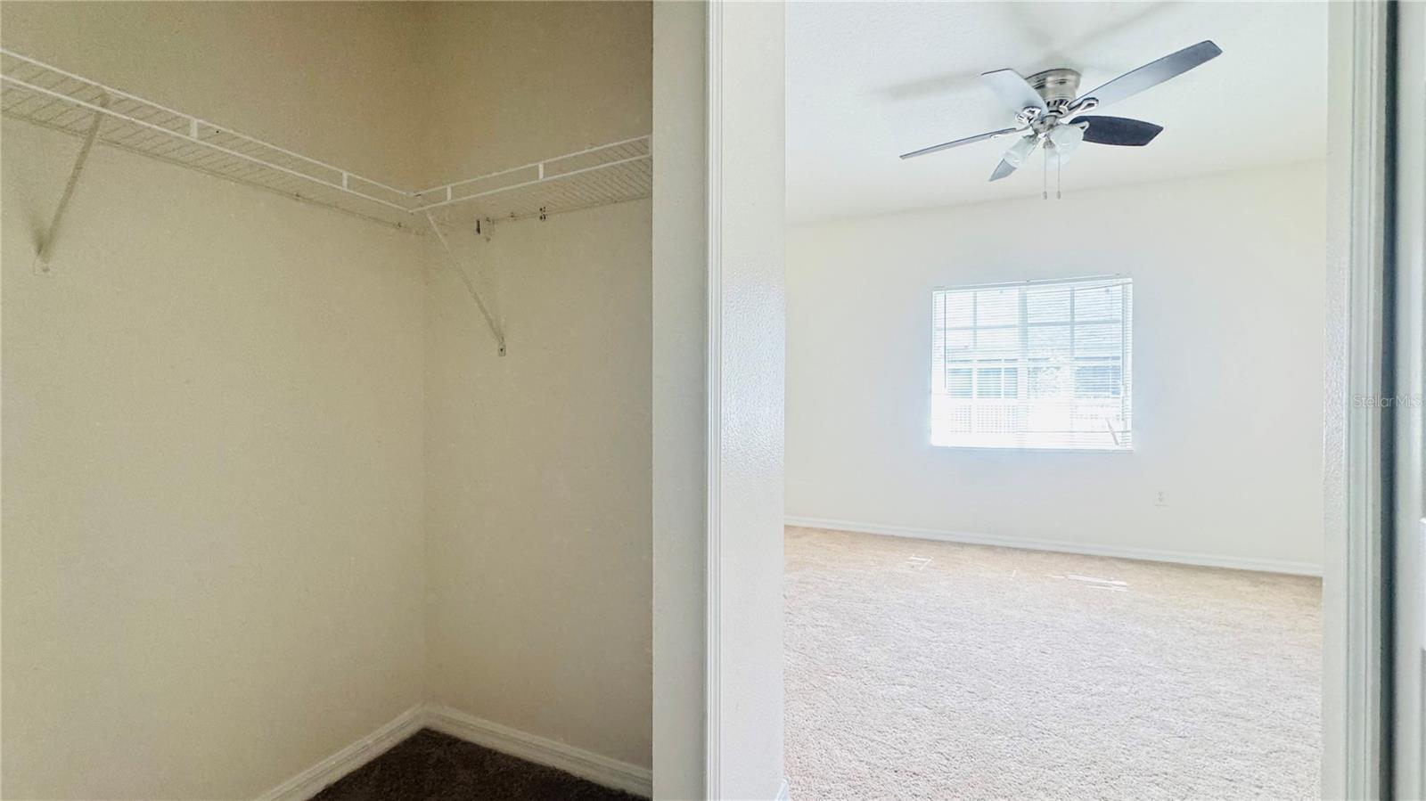 VILLAGES OF BLOOMINGDALE CONDO - Residential Lease