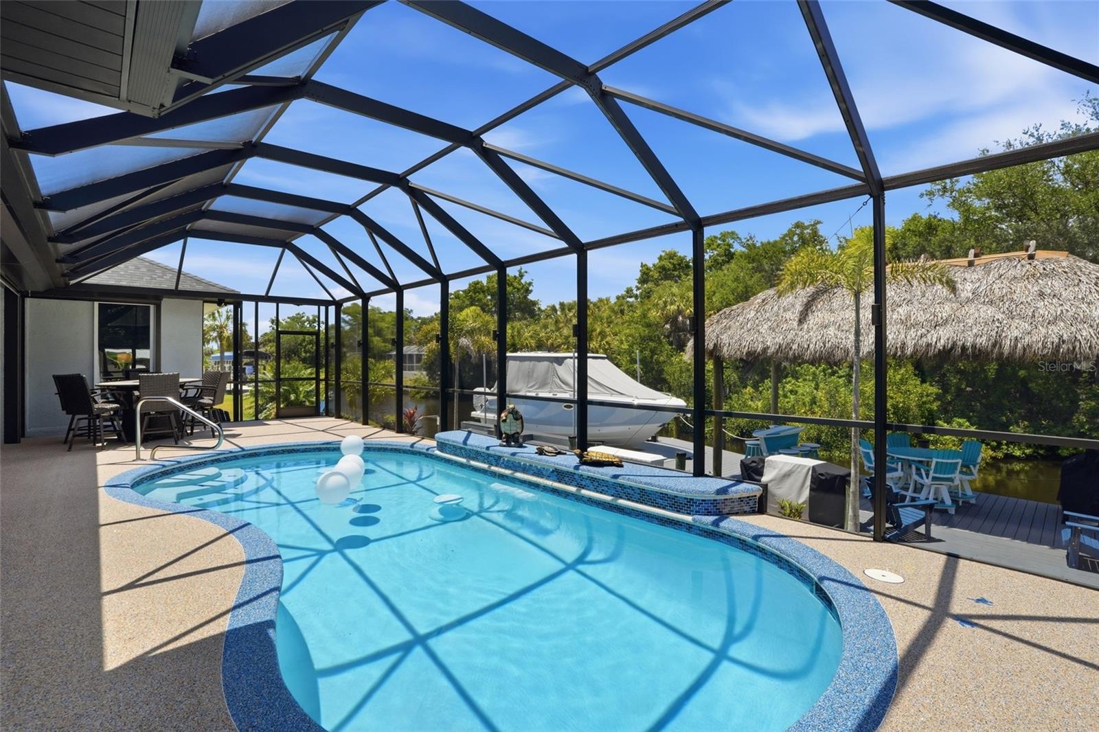 WYCHEWOOD SHORES - Residential