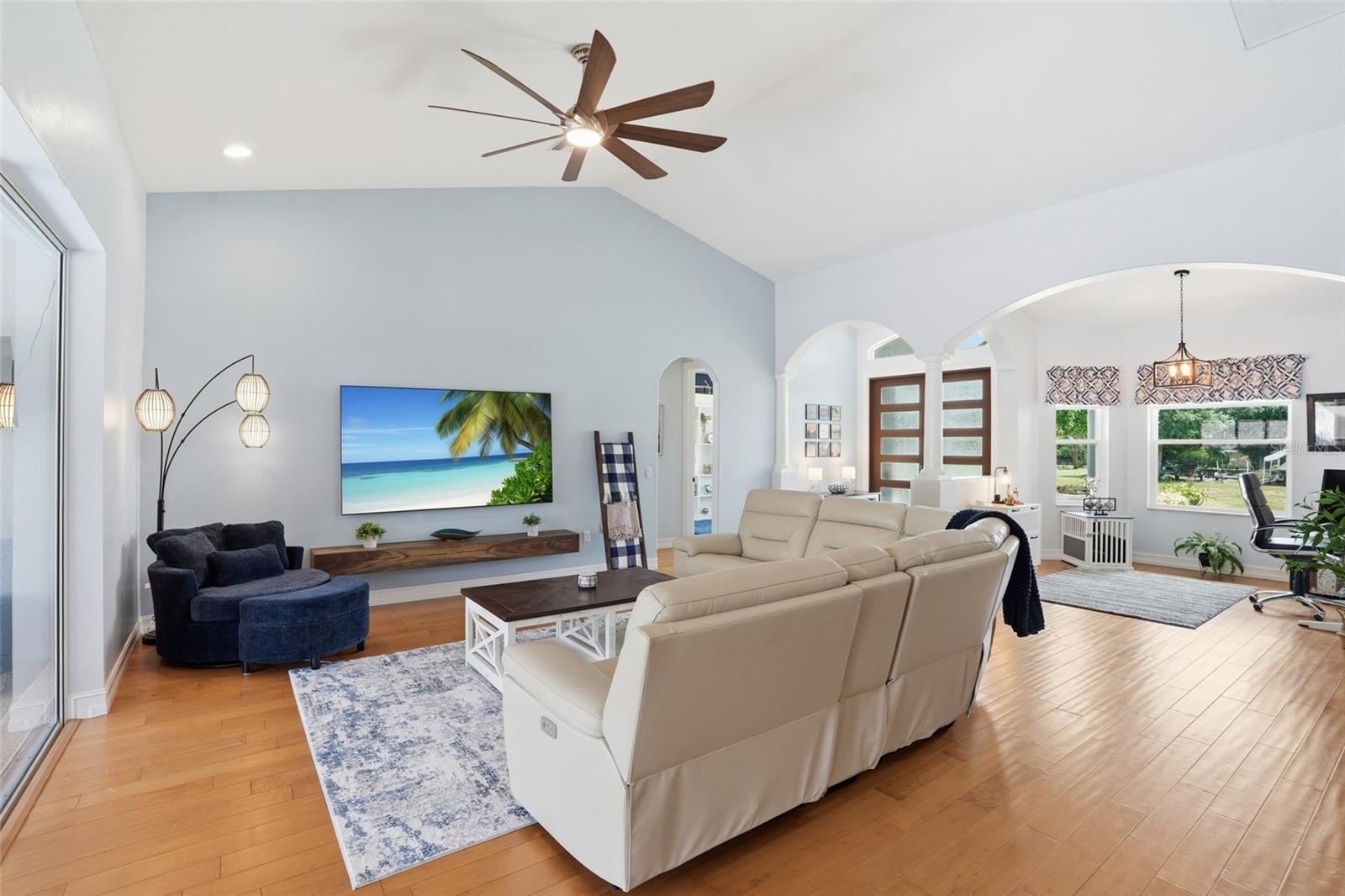 WYCHEWOOD SHORES - Residential