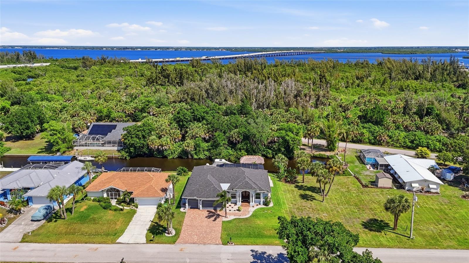WYCHEWOOD SHORES - Residential