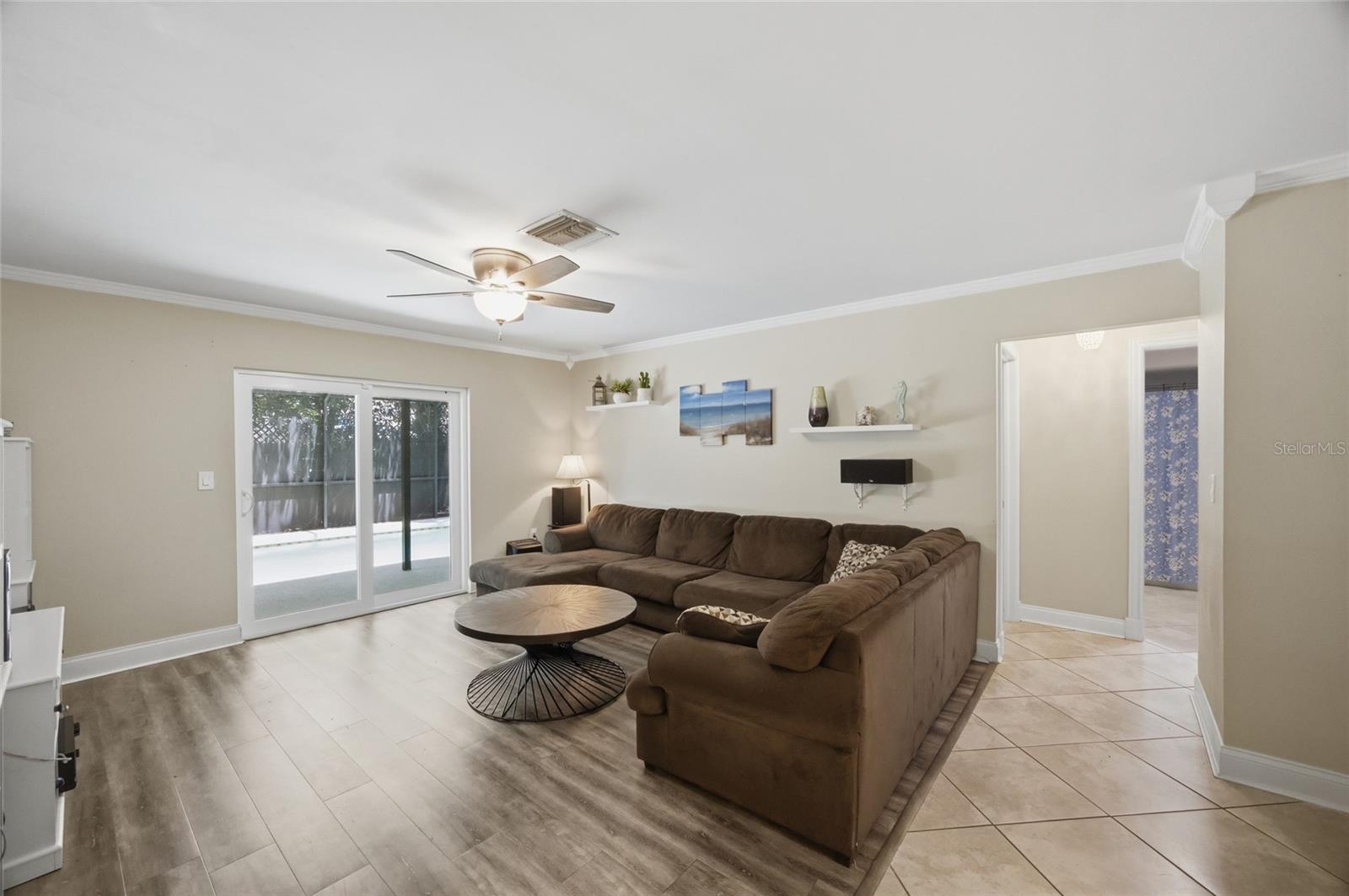 ORANGEPOINTE - Residential