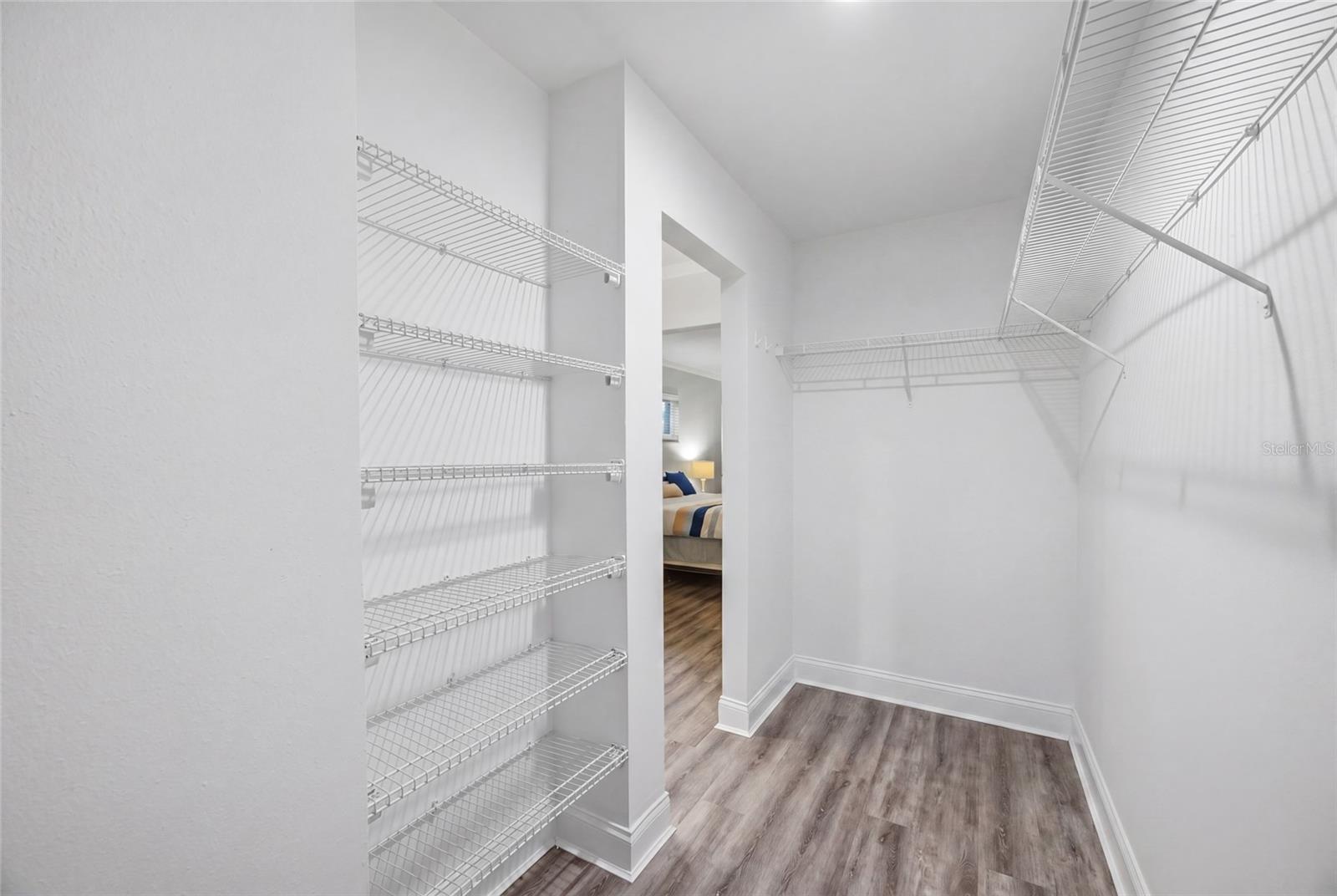 ORANGEPOINTE - Residential