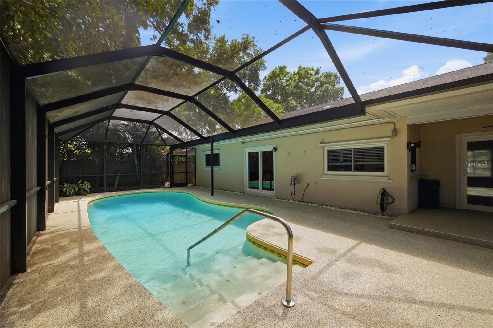 ORANGEPOINTE - Residential