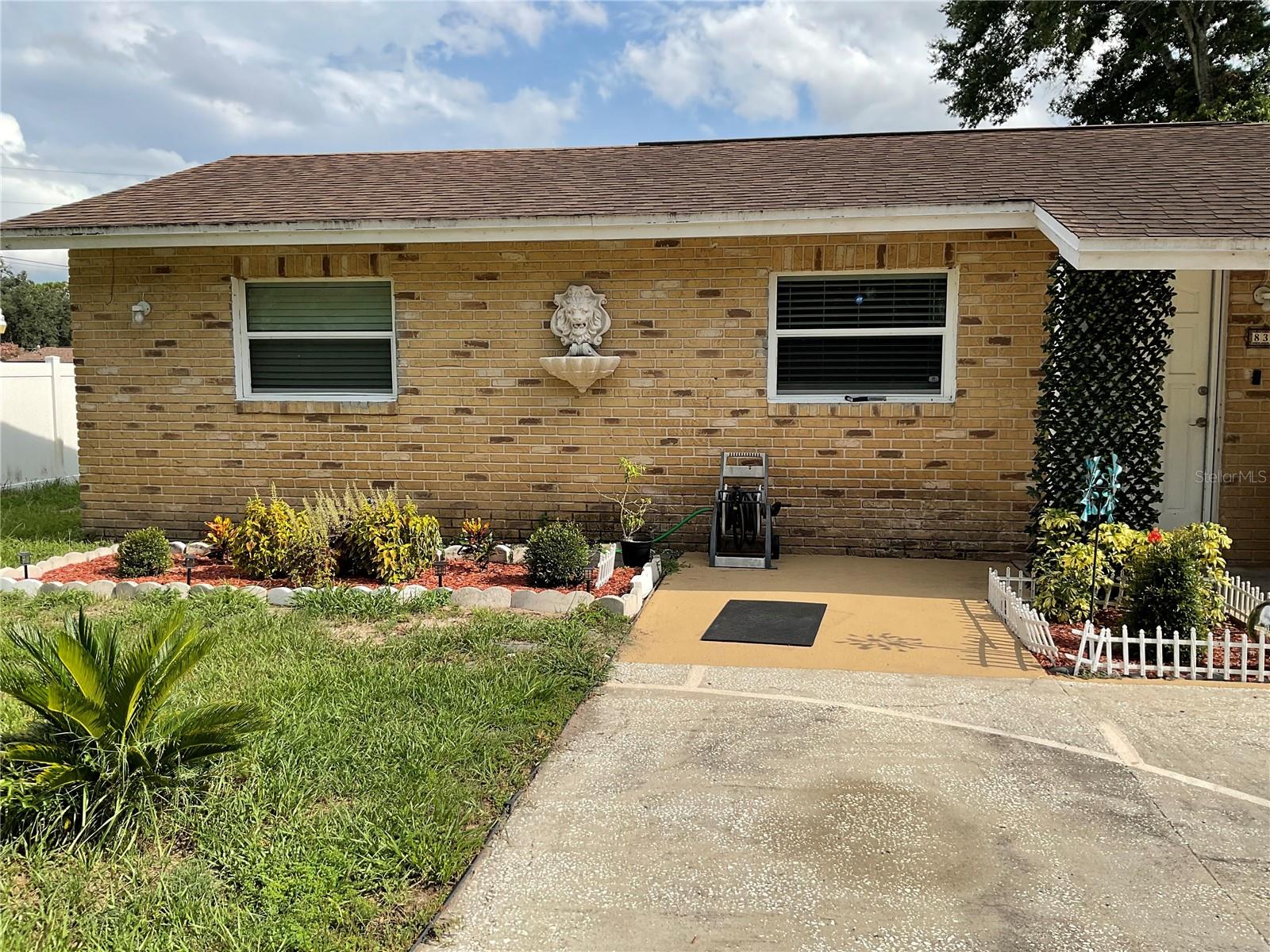 837 CAMPELLO STREET