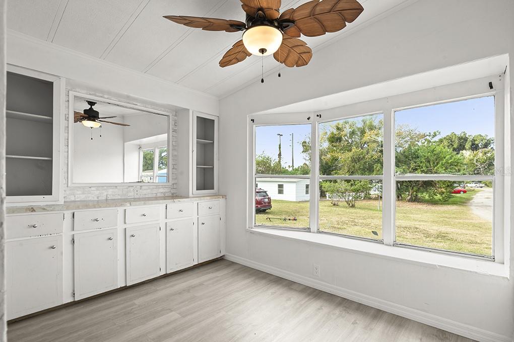 TRAILER HAVEN - Residential