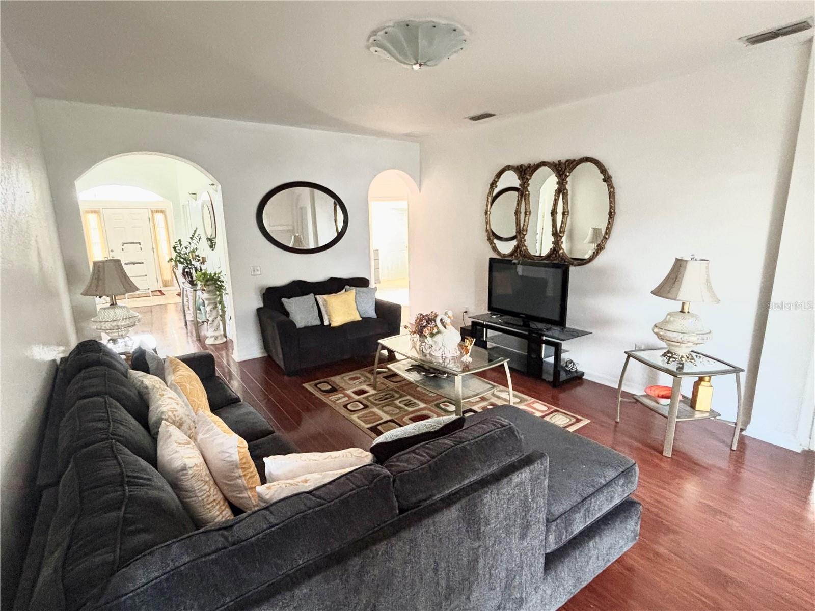 7055 HEATHERBROOK DRIVE