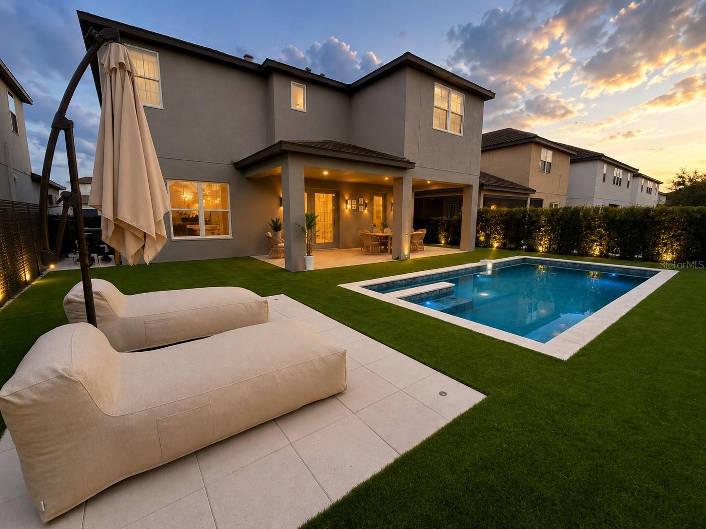 12989 WESTSIDE VILLAGE LOOP