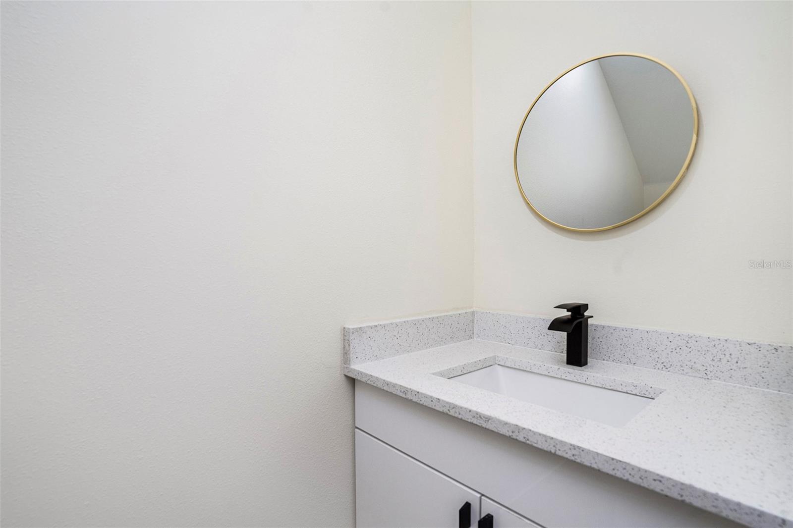 GRANT PARK - Residential Income