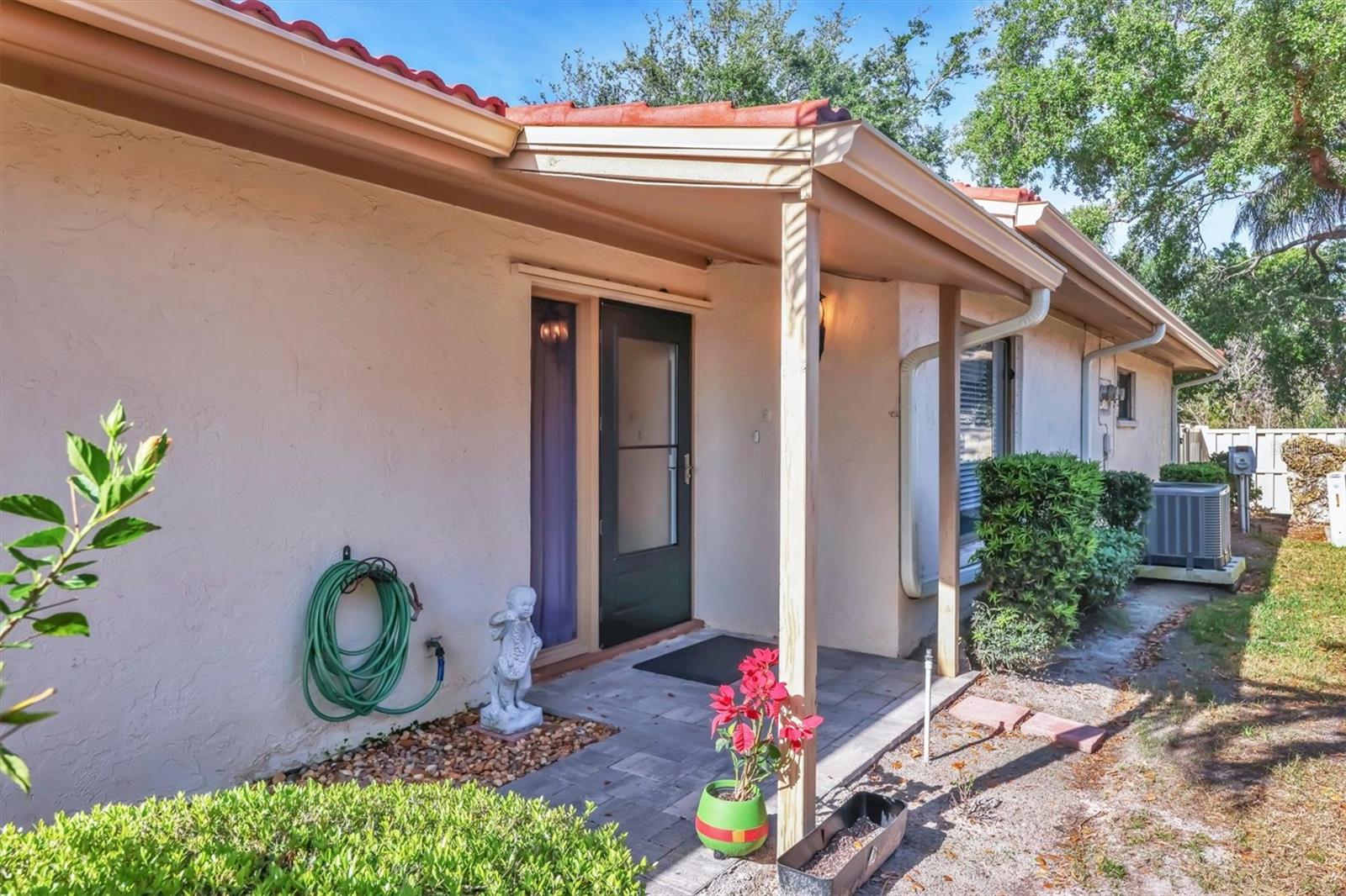 6414 SUN EAGLE LANE