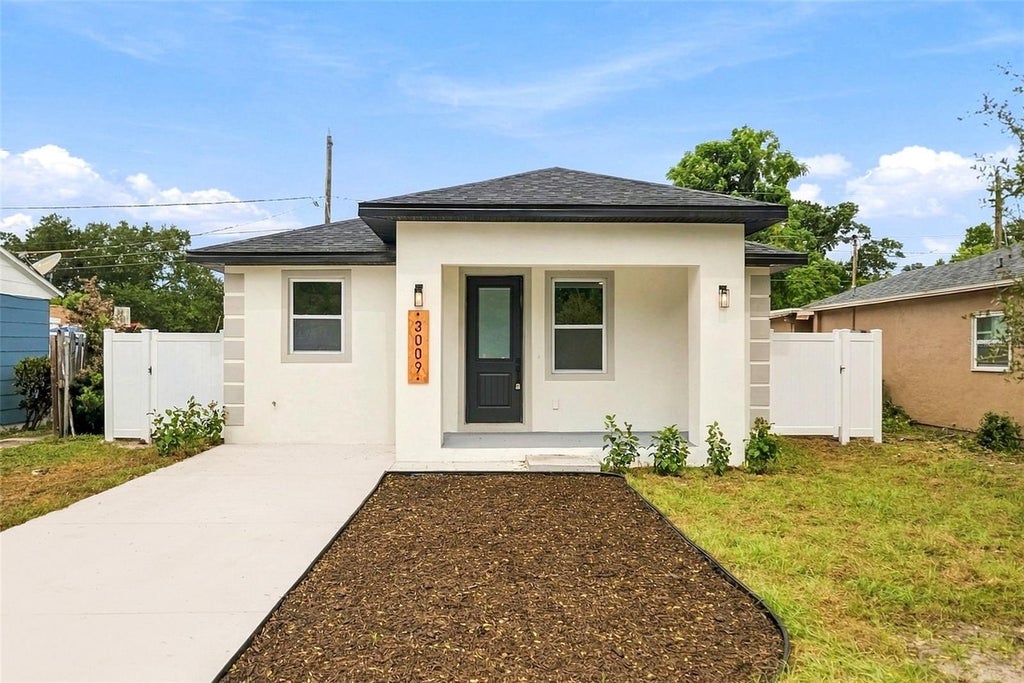 Photo of 3009 Melrose Avenue S, St Petersburg, FL 33712 (MLS # TB8554105)